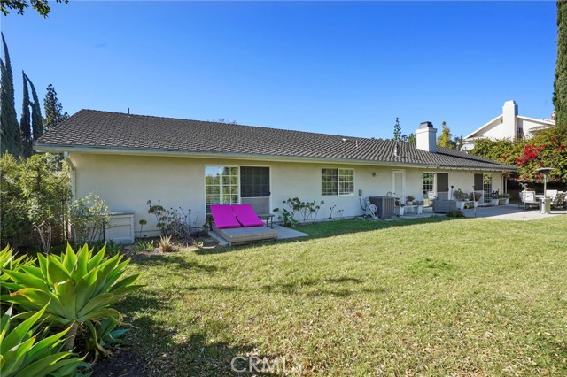 12446 Kenny Drive, Granada Hills CA: https://media.crmls.org/medias/c30ecccf-d381-4d21-a502-725f4ce49d03.jpg
