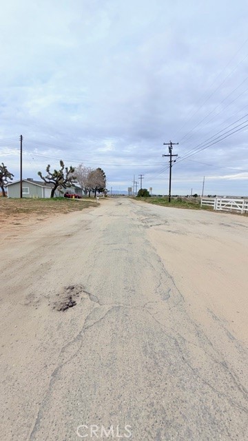 Detail Gallery Image 7 of 11 For 51 W Vic Ave 51st Stw Ave K-2, Quartz Hill,  CA 93536 - – Beds | – Baths