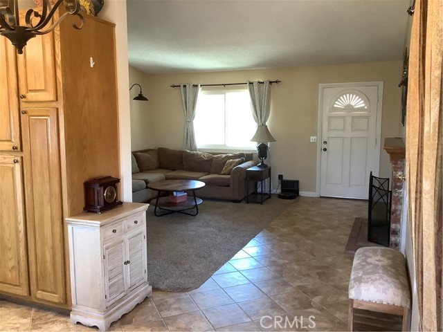 10578 Jamul Road, Apple Valley CA: https://media.crmls.org/medias/c31027bd-0158-4bbc-8c15-c1ab057eec98.jpg
