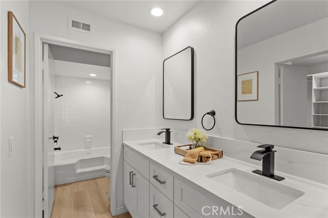 Detail Gallery Image 17 of 36 For 26755 Dulcinea, Mission Viejo,  CA 92691 - 4 Beds | 3 Baths