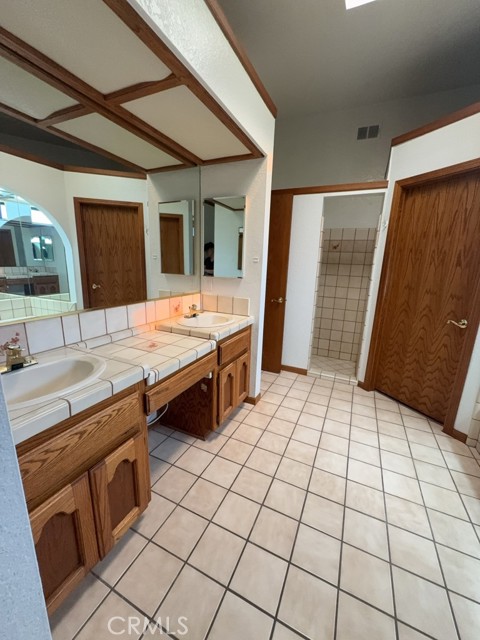 Detail Gallery Image 46 of 62 For 15370 Tacony Rd, Apple Valley,  CA 92307 - 3 Beds | 2 Baths
