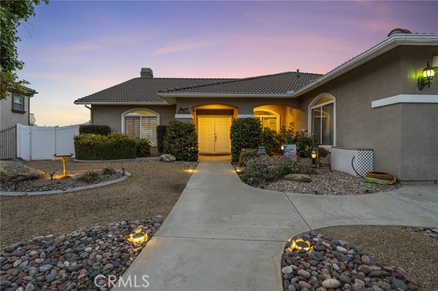 Detail Gallery Image 3 of 75 For 38256 Wild Poppy, Yucaipa,  CA 92399 - 4 Beds | 3 Baths