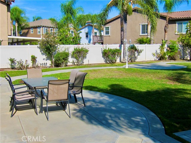 Detail Gallery Image 23 of 28 For 15991 Nature Trl, Chino,  CA 91708 - 5 Beds | 3 Baths