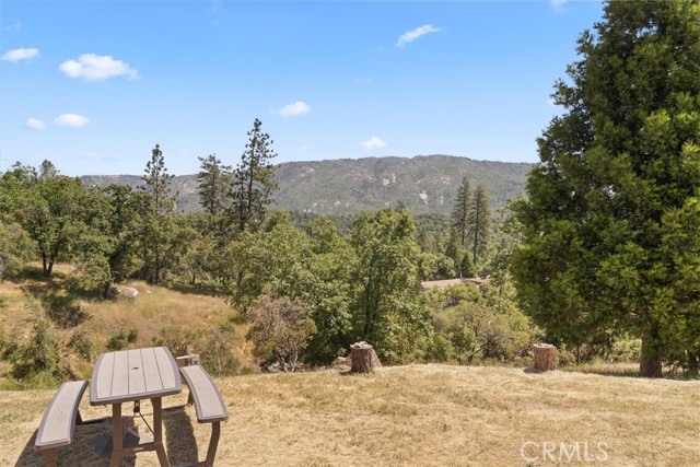 34133 Keller Road, North Fork CA: https://media.crmls.org/medias/c313af4b-2892-4730-be1c-e3d6582cef86.jpg