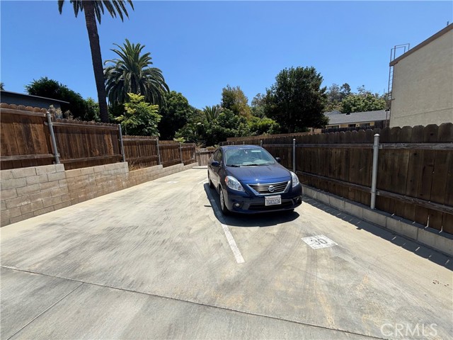 Image 9 of 20 For 6233 Haviland Avenue