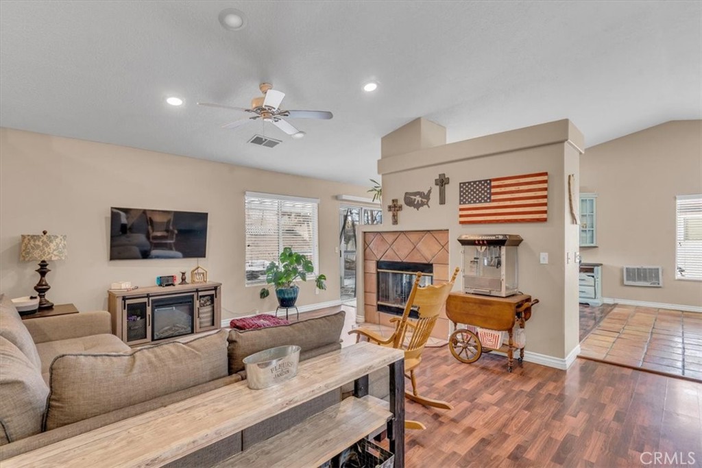 MLS #HD25022011 image #13