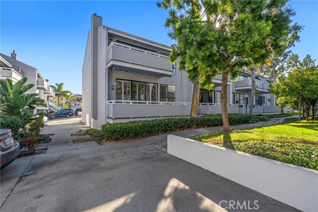 Detail Gallery Image 41 of 44 For 5 Kialoa Ct #99,  Newport Beach,  CA 92663 - 4 Beds | 2/1 Baths