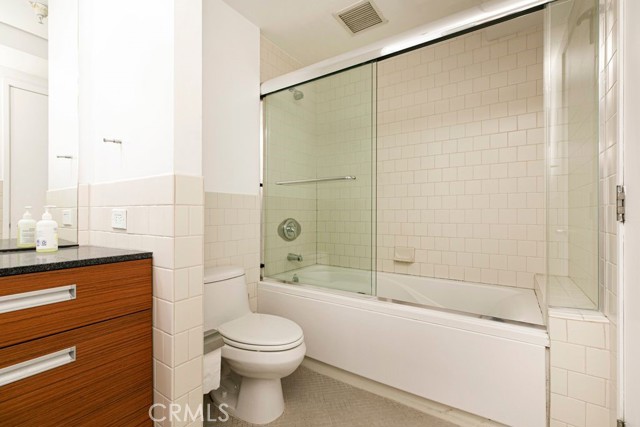 Detail Gallery Image 8 of 17 For 746 S Los Angeles St #1009,  Los Angeles,  CA 90014 - 0 Beds | 1 Baths