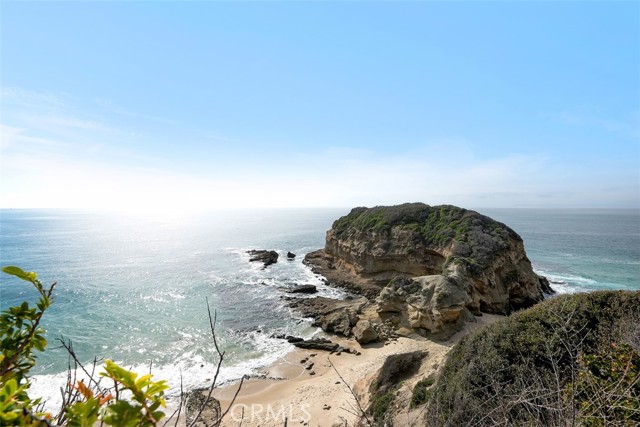 Detail Gallery Image 17 of 20 For 16 N La Senda Dr, Laguna Beach,  CA 92651 - 4 Beds | 3 Baths