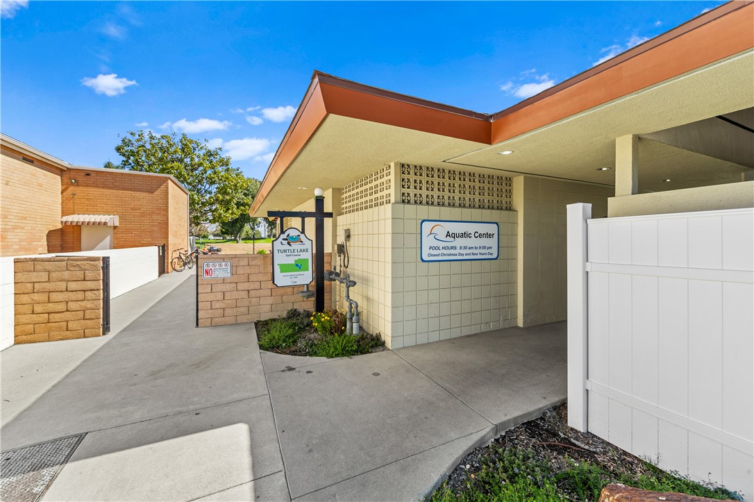 Detail Gallery Image 31 of 34 For 1542 35j Merion Way 35j,  Seal Beach,  CA 90740 - 1 Beds | 1 Baths