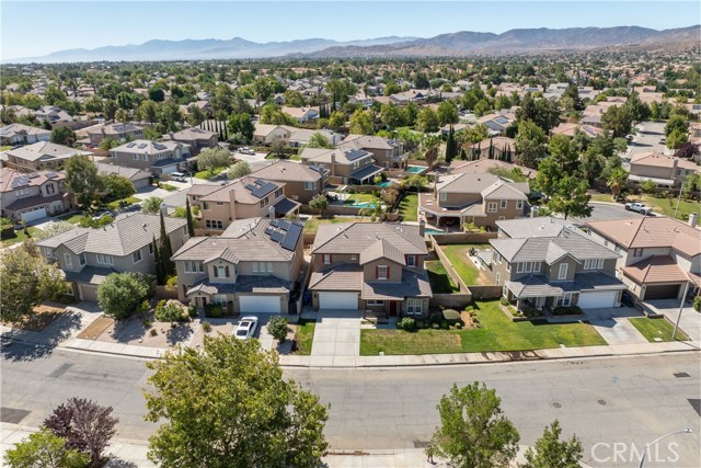 3414 Club Rancho Drive, Palmdale CA: https://media.crmls.org/medias/c3186c0e-3261-4feb-8872-1418e39ec864.jpg