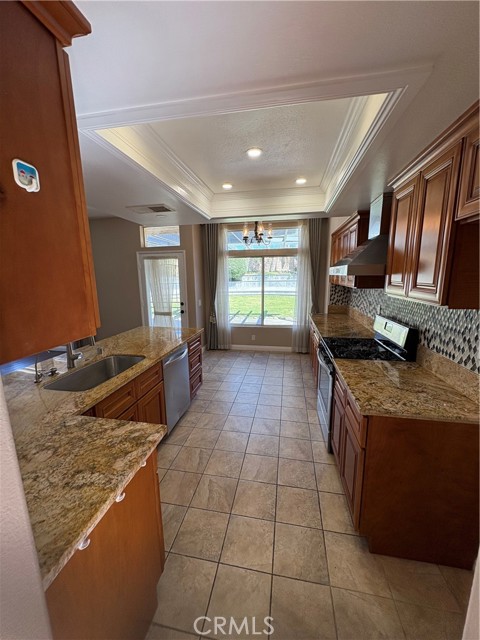 Detail Gallery Image 13 of 38 For 14403 Autumn Hill, Chino Hills,  CA 91709 - 4 Beds | 2/1 Baths