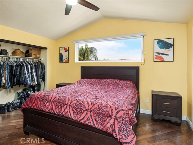 Detail Gallery Image 32 of 39 For 28625 Victoria Rd, Castaic,  CA 91384 - 3 Beds | 2/1 Baths
