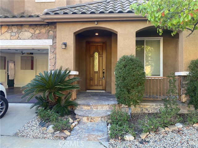 Detail Gallery Image 10 of 10 For 10040 Meritage Ct, Sun Valley,  CA 91352 - 4 Beds | 3 Baths