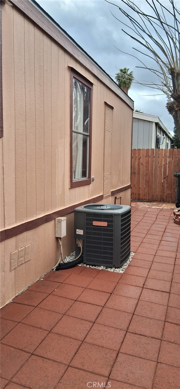 Detail Gallery Image 2 of 9 For 80 E Dawes #85,  Perris,  CA 92571 - 3 Beds | 2 Baths