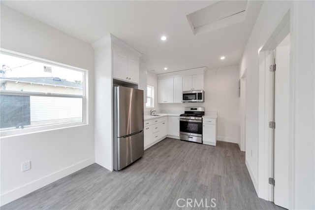  Income Home for Sale in North Hollywood, California