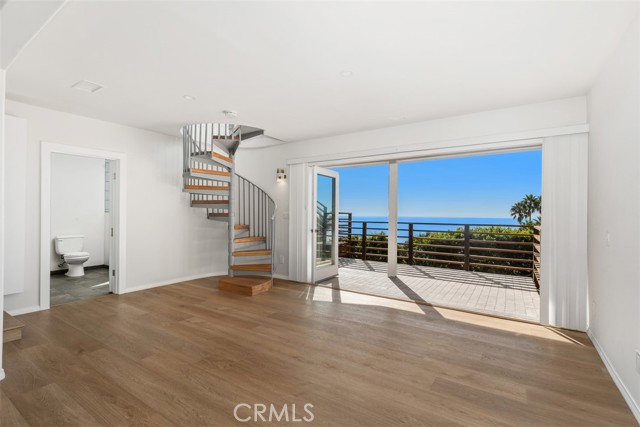 Detail Gallery Image 14 of 40 For 2480 Lomita Way, Laguna Beach,  CA 92651 - 2 Beds | 2 Baths