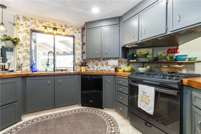 Detail Gallery Image 19 of 74 For 4531 Windward Way, Paso Robles,  CA 93446 - 2 Beds | 2 Baths