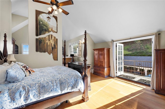 Image 23 of 56 For 30882 Via Colinas