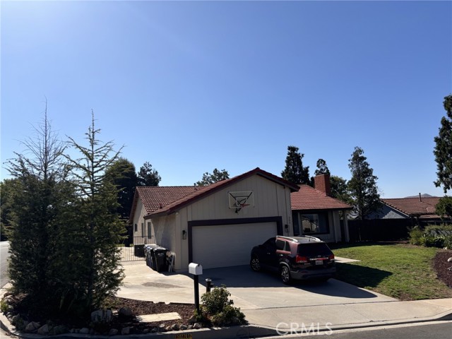 305 Mesa Ave, Newbury Park, CA 91320