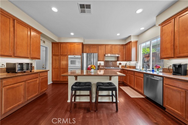 Detail Gallery Image 14 of 44 For 32829 Stonefield Ln, Temecula,  CA 92592 - 4 Beds | 3 Baths