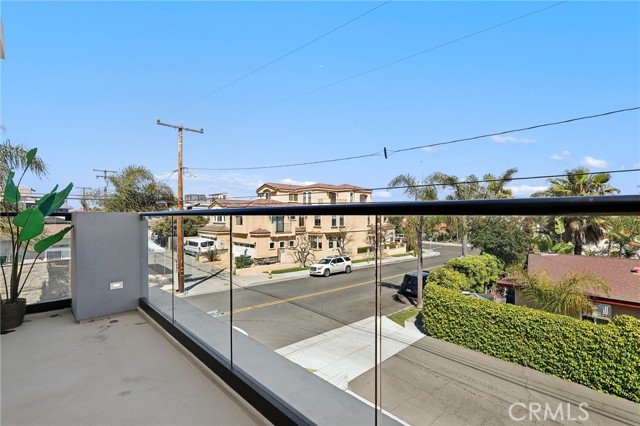620 Huntington Street, Huntington Beach CA: https://media.crmls.org/medias/c31cc714-bd0f-4135-8c8c-fb9e3de3fc76.jpg