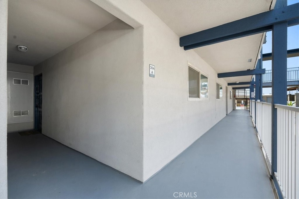 1202 Pacific Street - photo 18