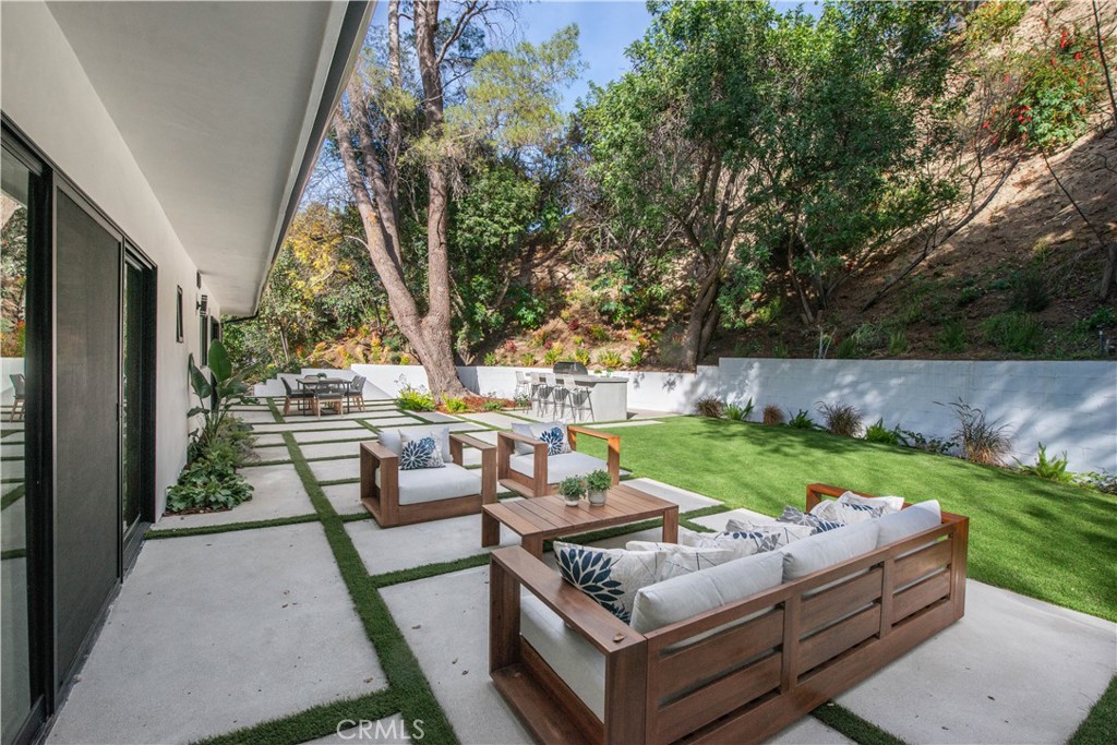 3920 Weslin AvenueSherman Oaks image #4