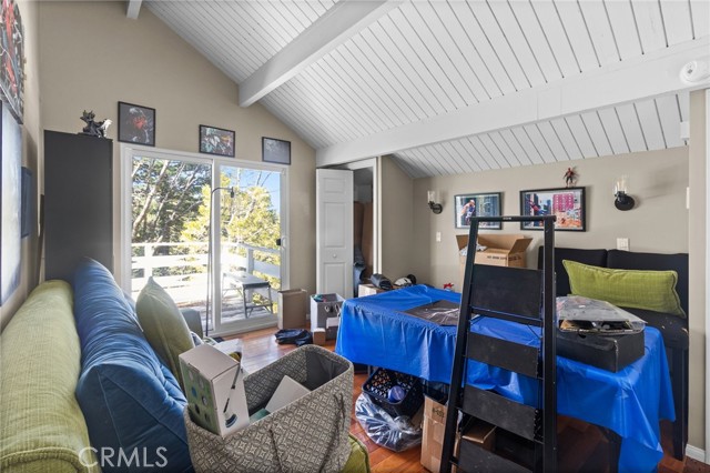 Detail Gallery Image 6 of 9 For 2548 Onaknoll Ct, Running Springs,  CA 92382 - 1 Beds | 1 Baths