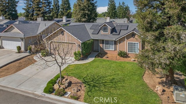 Detail Gallery Image 4 of 35 For 4752 W Mesa, Fresno,  CA 93722 - 3 Beds | 2 Baths