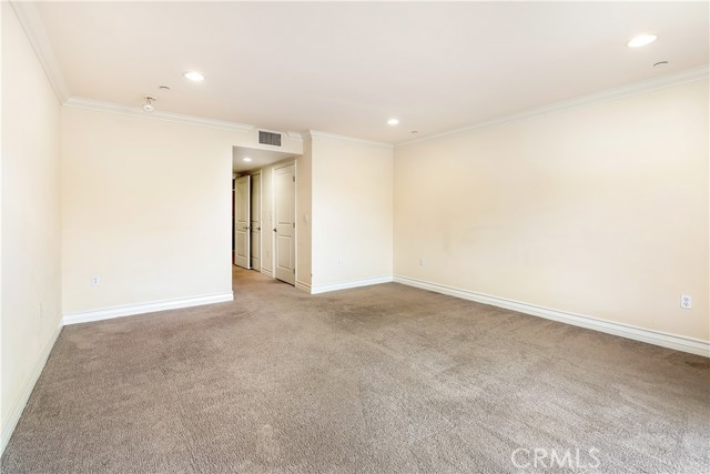 Detail Gallery Image 22 of 26 For 1417 S. Westgate #203,  Los Angeles,  CA 90025 - 3 Beds | 2/1 Baths