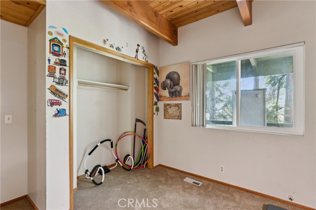 582 Grass Valley Ct, Lake Arrowhead, CA 92352 photo 20