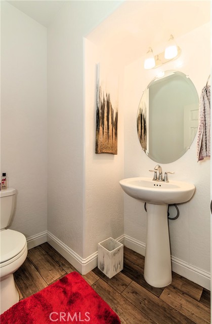 Detail Gallery Image 23 of 43 For 2698 N Arroyo Ave, Fresno,  CA 93727 - 5 Beds | 3/1 Baths