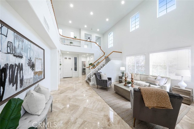 22 Via Paquete, San Clemente CA: https://media.crmls.org/medias/c321843c-77e3-46c7-a0d5-baabc98adaae.jpg