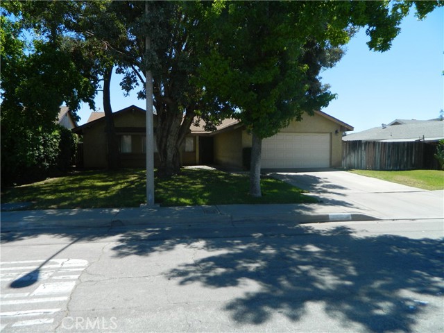 4905 N Varsity Ave, San Bernardino, CA 92407