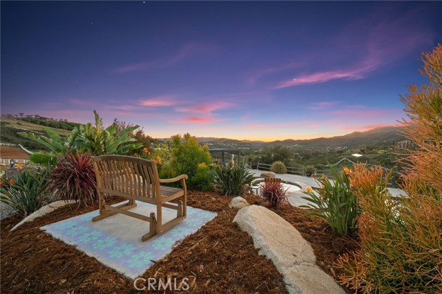 Detail Gallery Image 49 of 75 For 37527 La Encina Cir, Murrieta,  CA 92562 - 4 Beds | 3/1 Baths