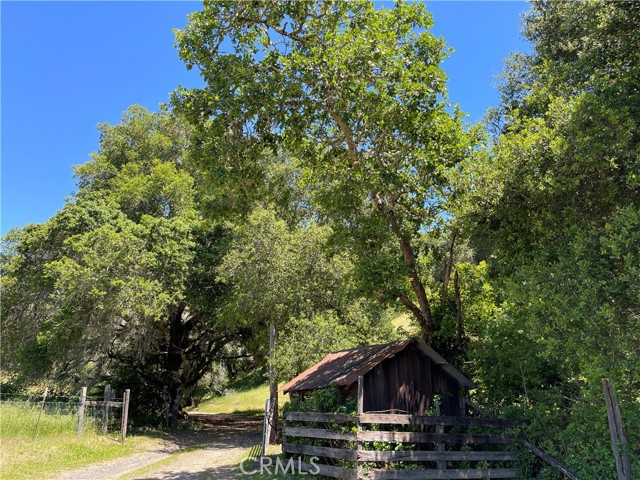 12760 Green Valley Road, Sebastopol CA: https://media.crmls.org/medias/c3220511-eb4a-4448-ba51-a9275d93849c.jpg