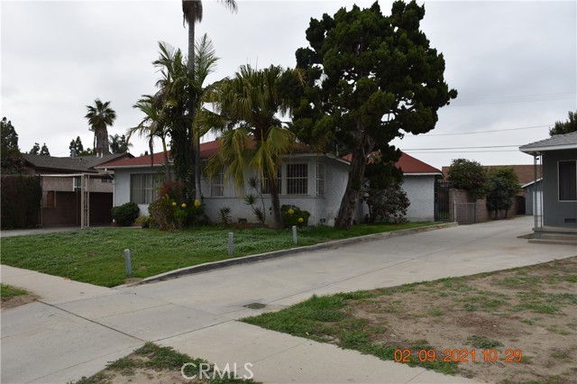 13321 Castana Avenue, Downey, California 90242, 4 Bedrooms Bedrooms, ,2 BathroomsBathrooms,Single Family Residence,For Sale,Castana,DW21027134