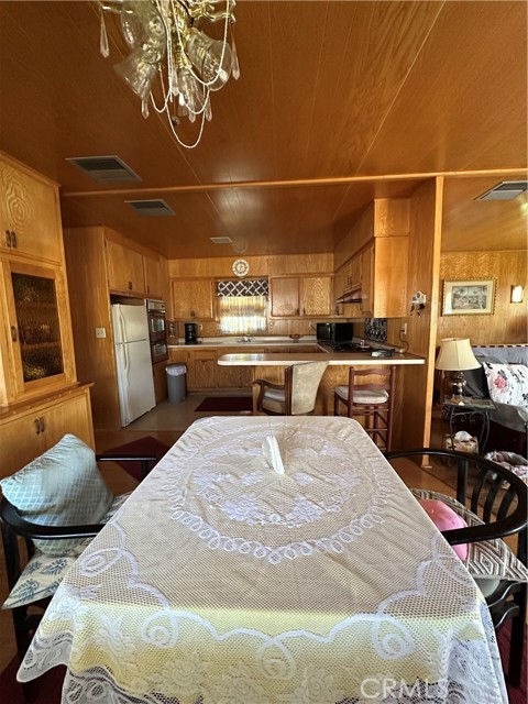 Detail Gallery Image 11 of 14 For 721 N Sunset Ave #80,  Banning,  CA 92220 - 2 Beds | 2 Baths