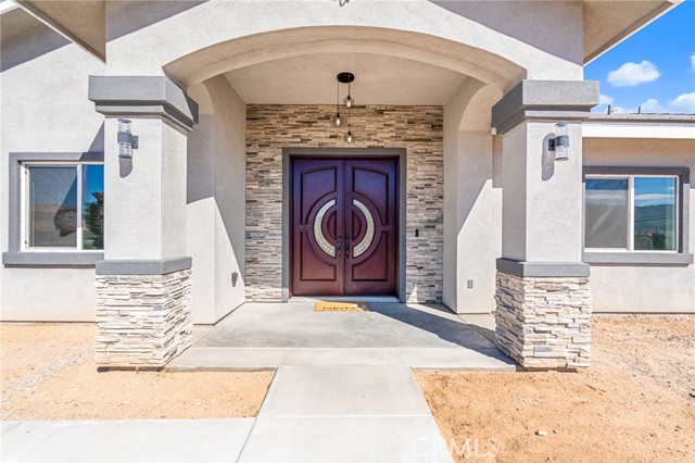 Detail Gallery Image 3 of 50 For 18756 Centennial St, Hesperia,  CA 92345 - 4 Beds | 3 Baths