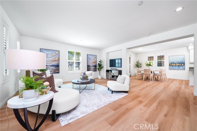 Detail Gallery Image 3 of 37 For 3249 S Edenglen Ave #1,  Ontario,  CA 91761 - 2 Beds | 2 Baths