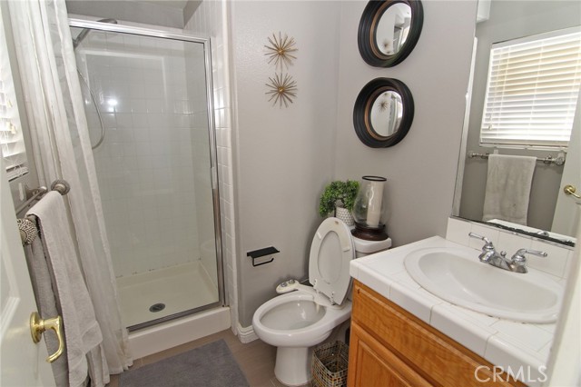 Detail Gallery Image 17 of 34 For 26426 Cardinal Dr, Canyon Country,  CA 91387 - 4 Beds | 3/1 Baths