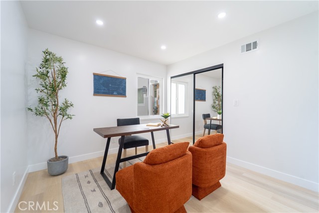 Detail Gallery Image 21 of 57 For 6526 Corinne Cir, Buena Park,  CA 90620 - 5 Beds | 2/1 Baths