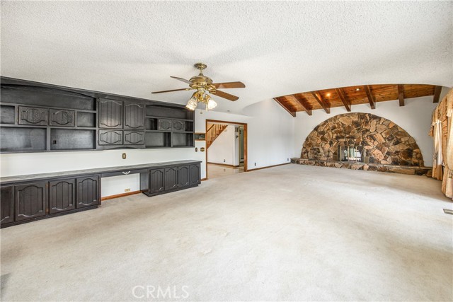 668 E Sunset N Drive, Redlands CA: https://media.crmls.org/medias/c3245edc-06b8-4ee3-86db-d85c7b2424e5.jpg