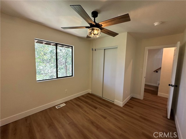 Detail Gallery Image 16 of 27 For 25094 Valle Dr, Crestline,  CA 92325 - 2 Beds | 1 Baths