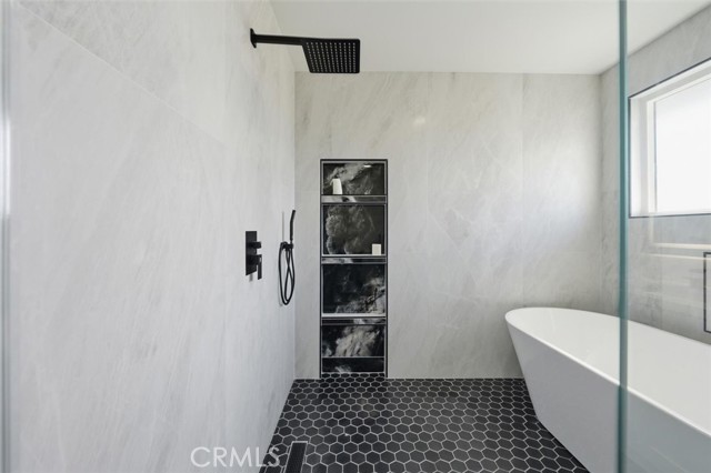 Image 34 of 39 For 4509 Cadison