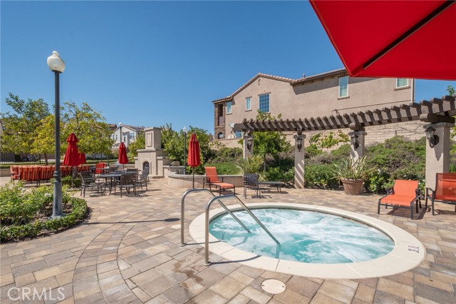 Detail Gallery Image 32 of 34 For 28802 Silversmith, Valencia,  CA 91354 - 4 Beds | 2/1 Baths