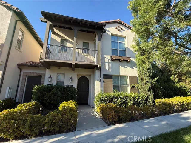 Detail Gallery Image 2 of 7 For 107 Quill, Irvine,  CA 92620 - 3 Beds | 2/1 Baths