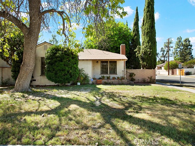 1751 North Maple Street photo 1