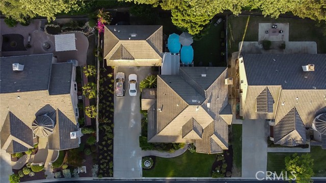 1045 Inverlochy Drive, Fallbrook CA: https://media.crmls.org/medias/c32630ef-8f27-40da-a673-d81d5386e19a.jpg